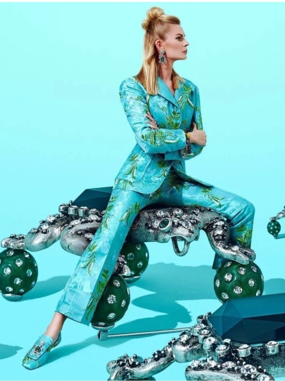 Iris Apfel x H&M Jacquard-Weave Appliquéd Blazer + matching trousers